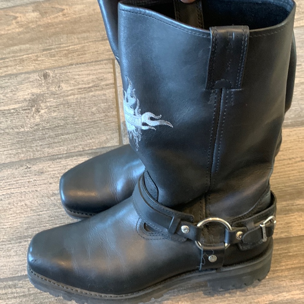 Harley-Davidson Harness Motorcycle Boots, like new, Men’s size 10.5, black.